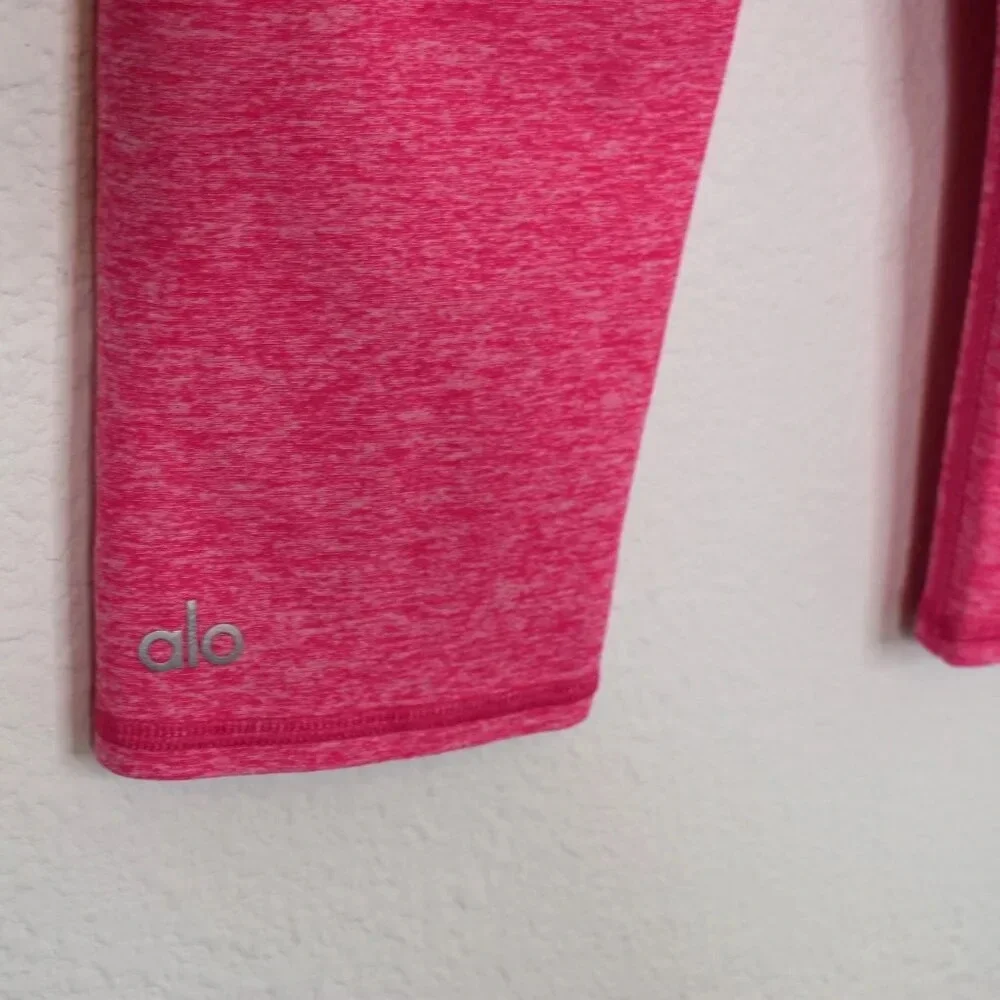 Alo Yoga Leggings Crop Sz XS Mid Rise Gym Workout Sporty Athleisure
